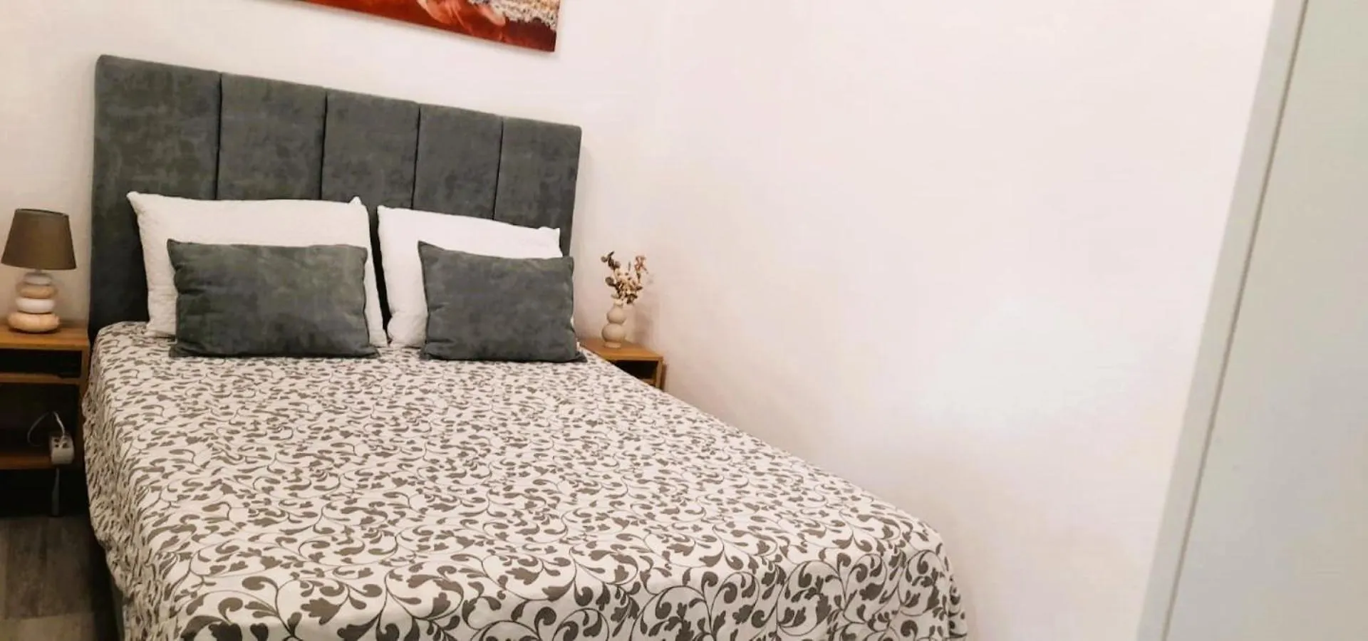Happy Home Портиман